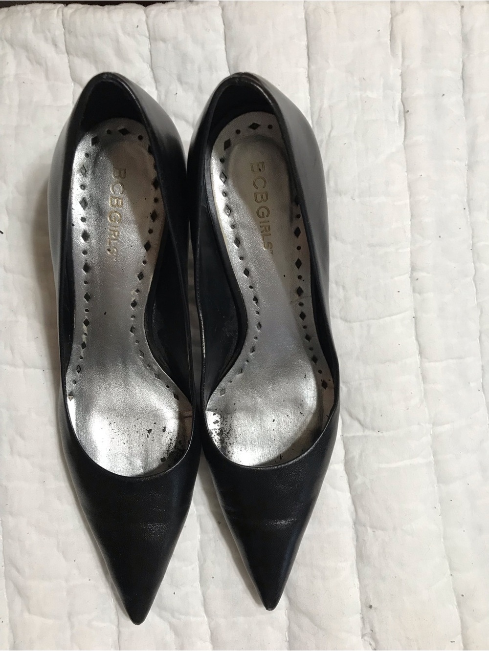 BCBG Women’s Size 8 Black Leather High Heel Pumps